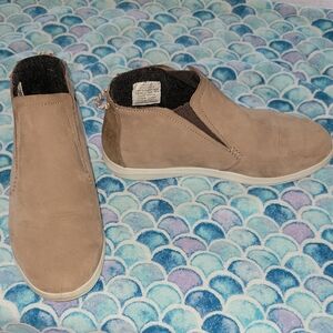 OLUKAI HAWAI'ILOA MANU HOPE WOMEN'S Size 8.5